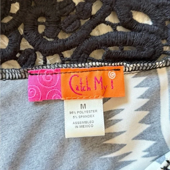 Catch My I Woman’s Medium Crochet Neckline Black and White Chevron Maxi Dress - Picture 6 of 6